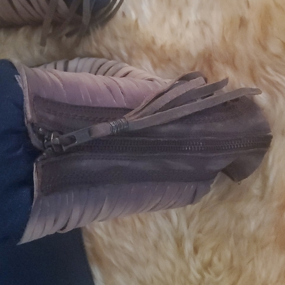 Freebird Steven by "India" Fringe Peeptoe Boots - Picture 7 of 12